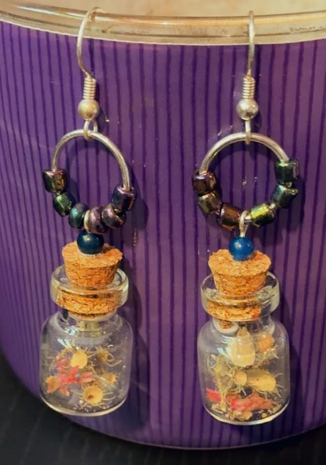 Cladonia gray mini jar Earrings